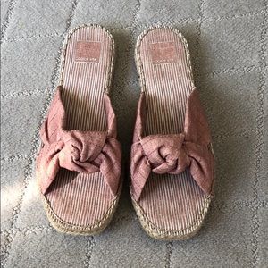 Dolce Vita Sandals 7.5